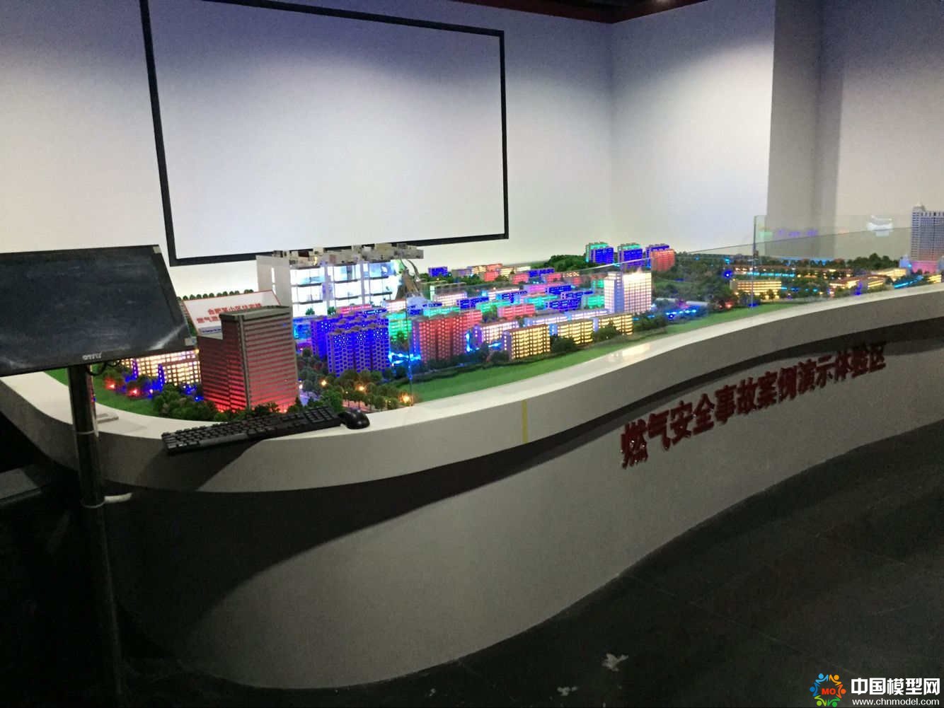 游樂場設(shè)備演示沙盤模型，燃?xì)獍踩鹿恃菔旧潮P模型