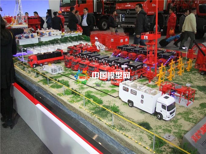 頁巖氣勘測開發裝備一體化沙盤模型