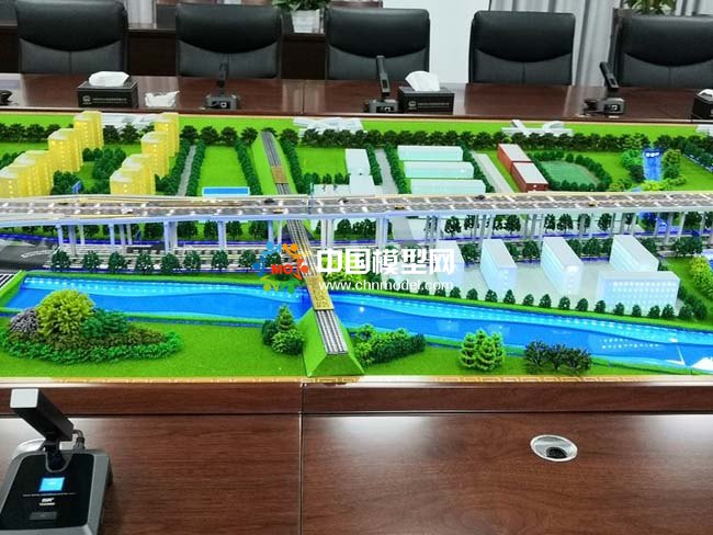 中鐵大橋局莫干山路提升改造工程沙盤模型