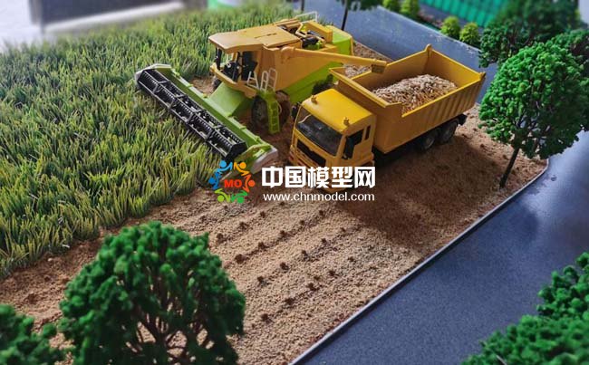 農業收割機模型
